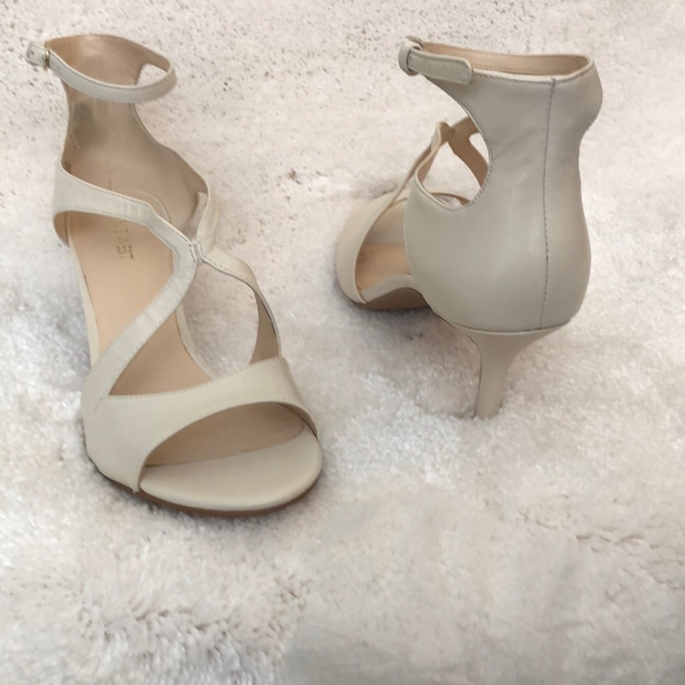 Shoes - Picture 3 of 3